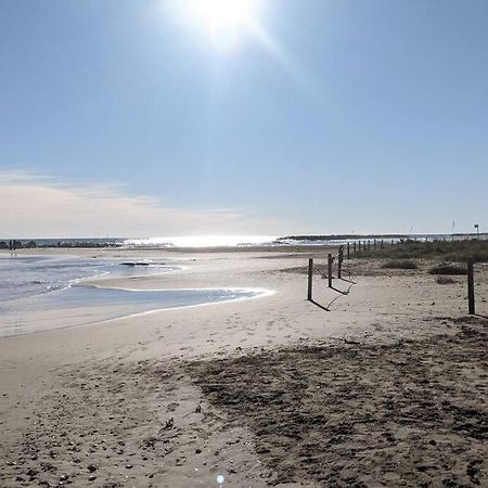 Nice Beachside 2-Bd Apt Near Barcelona 库尼特 外观 照片