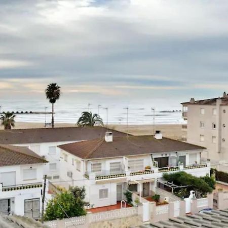 Nice Beachside 2-Bd Apt Near Barcelona 库尼特 外观 照片