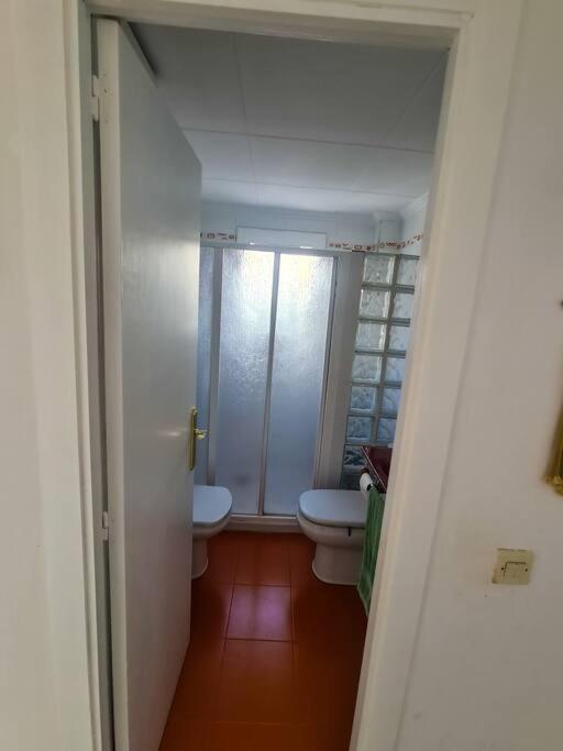 Nice Beachside 2-Bd Apt Near Barcelona 库尼特 外观 照片