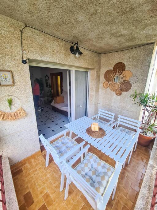 Nice Beachside 2-Bd Apt Near Barcelona 库尼特 外观 照片
