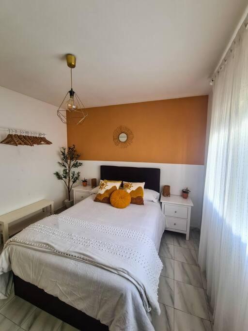 Nice Beachside 2-Bd Apt Near Barcelona 库尼特 外观 照片